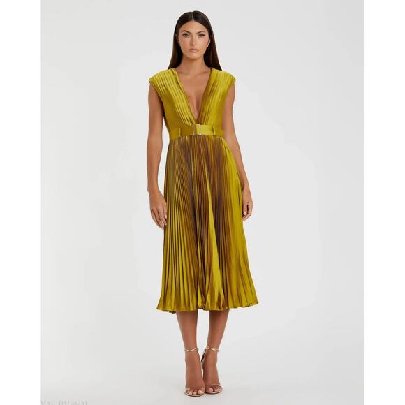 Mac Duggal Dresses & Skirts - Mac Duggal Pleated Midi Dress Chartreuse Belted V Neck Size 6 NWT